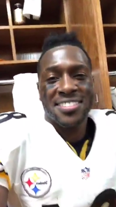 Watch Locker Room Video Catches Tomlin Cursing Out Patriots Sports Tribdem Com