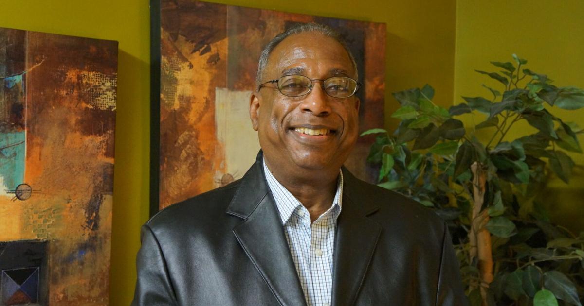 Pianist Henry McKenzie Davis to perform at The Grand Halle