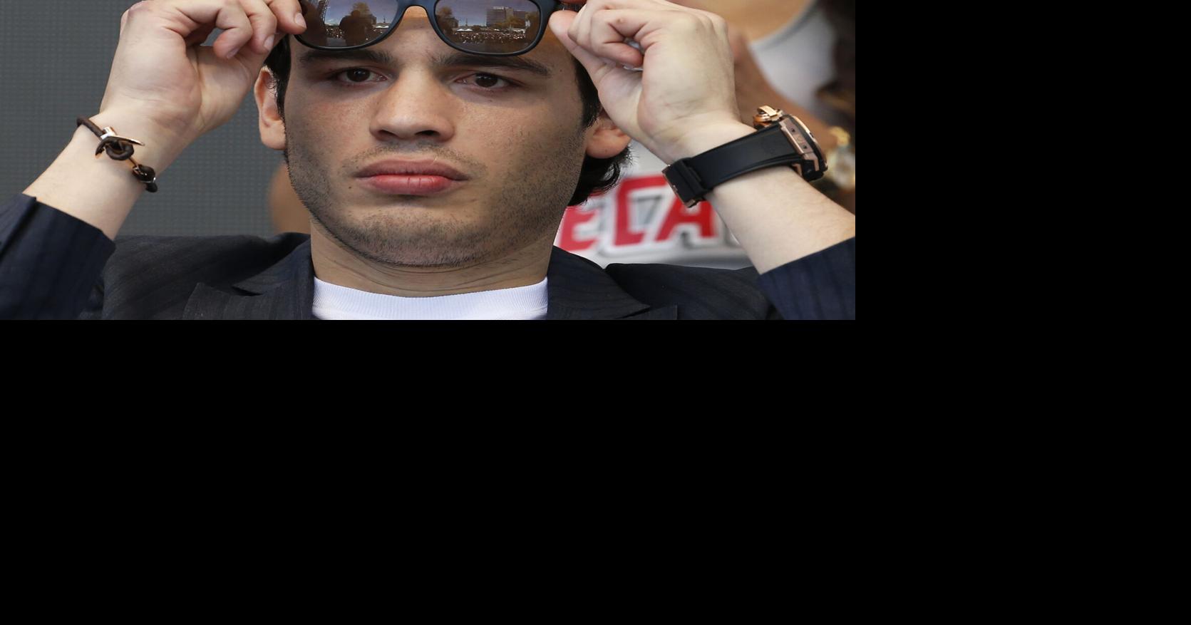 Who is Julio César Chávez Jr., the Mexican boxer facing deportation from the U.S.?