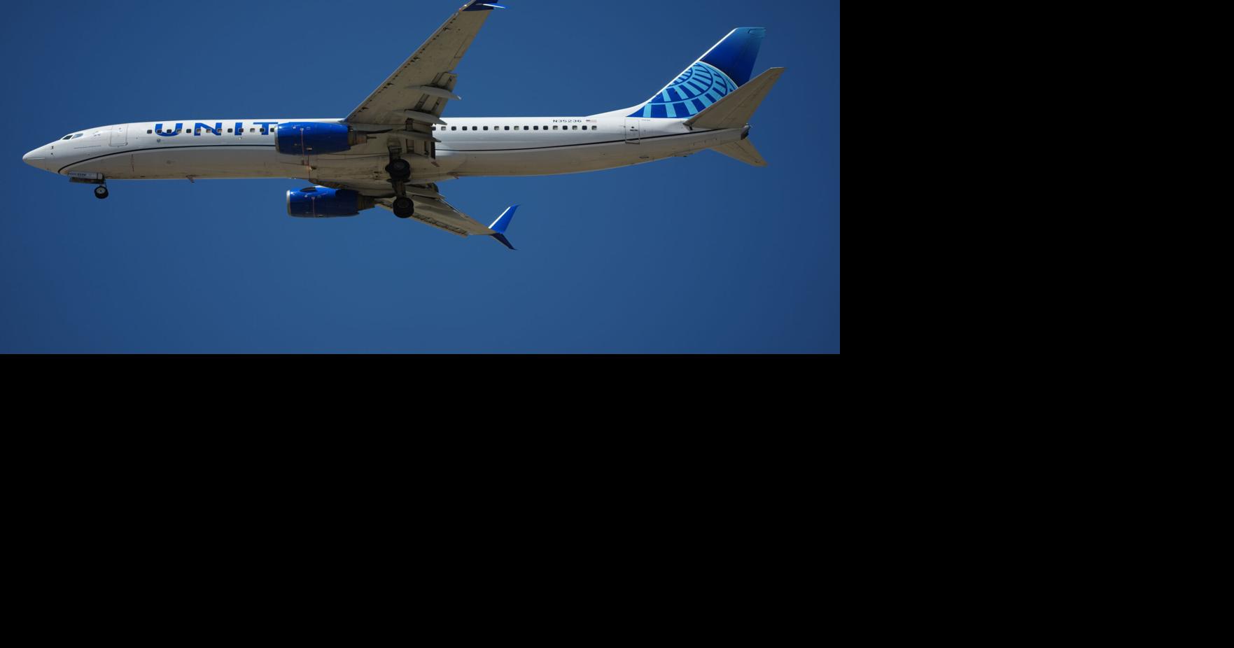 United Airlines flight attendants ratify 5-year contract with 31% pay hike and boarding pay