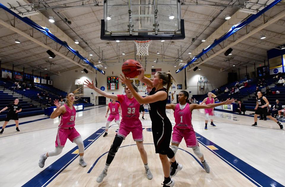 Photo Gallery Iup Women Pull Away From Upj Sports Tribdem Com