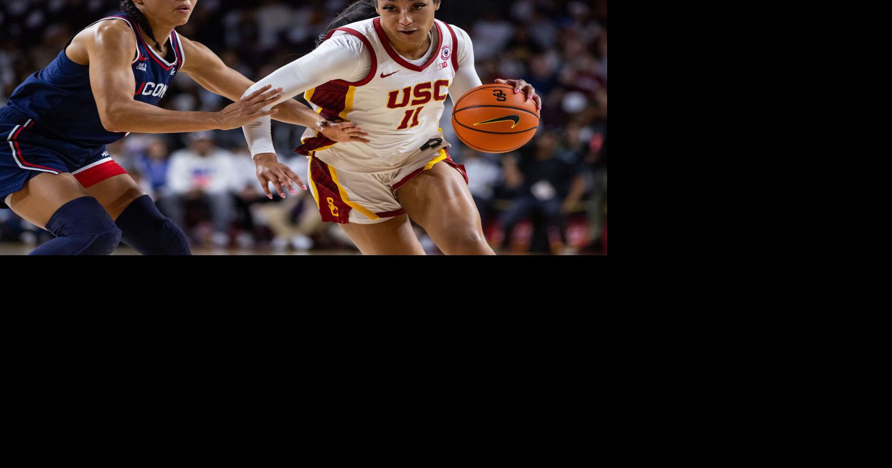 Azzi Fudd leads No. 1 Connecticut's rout of 16th-ranked Southern California