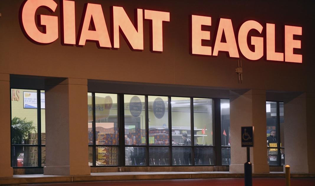 Employees at Giant Eagle locations test positive