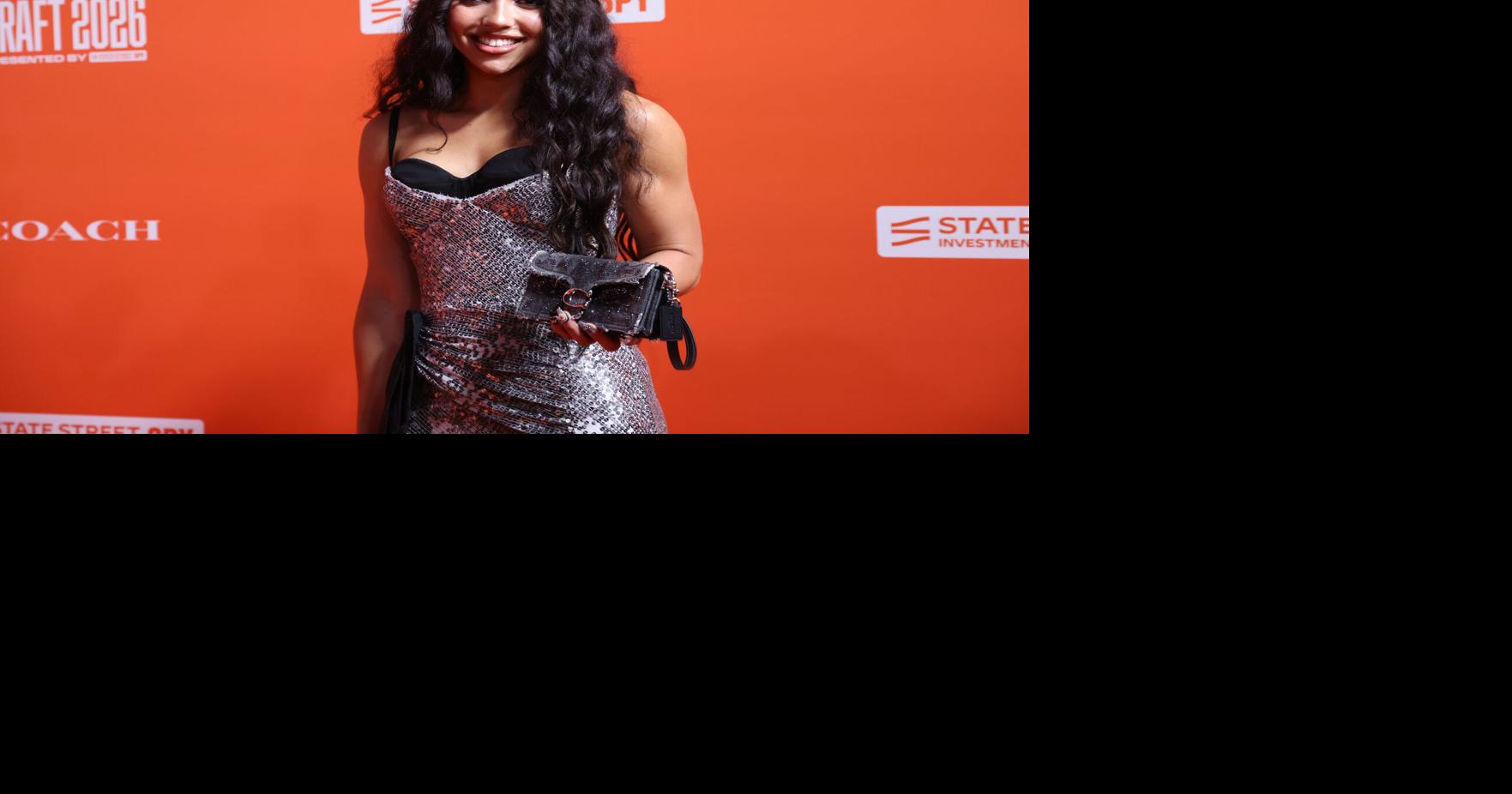 Dallas Wings select Azzi Fudd of Connecticut No. 1 in WNBA draft with a $500,000 payday waiting