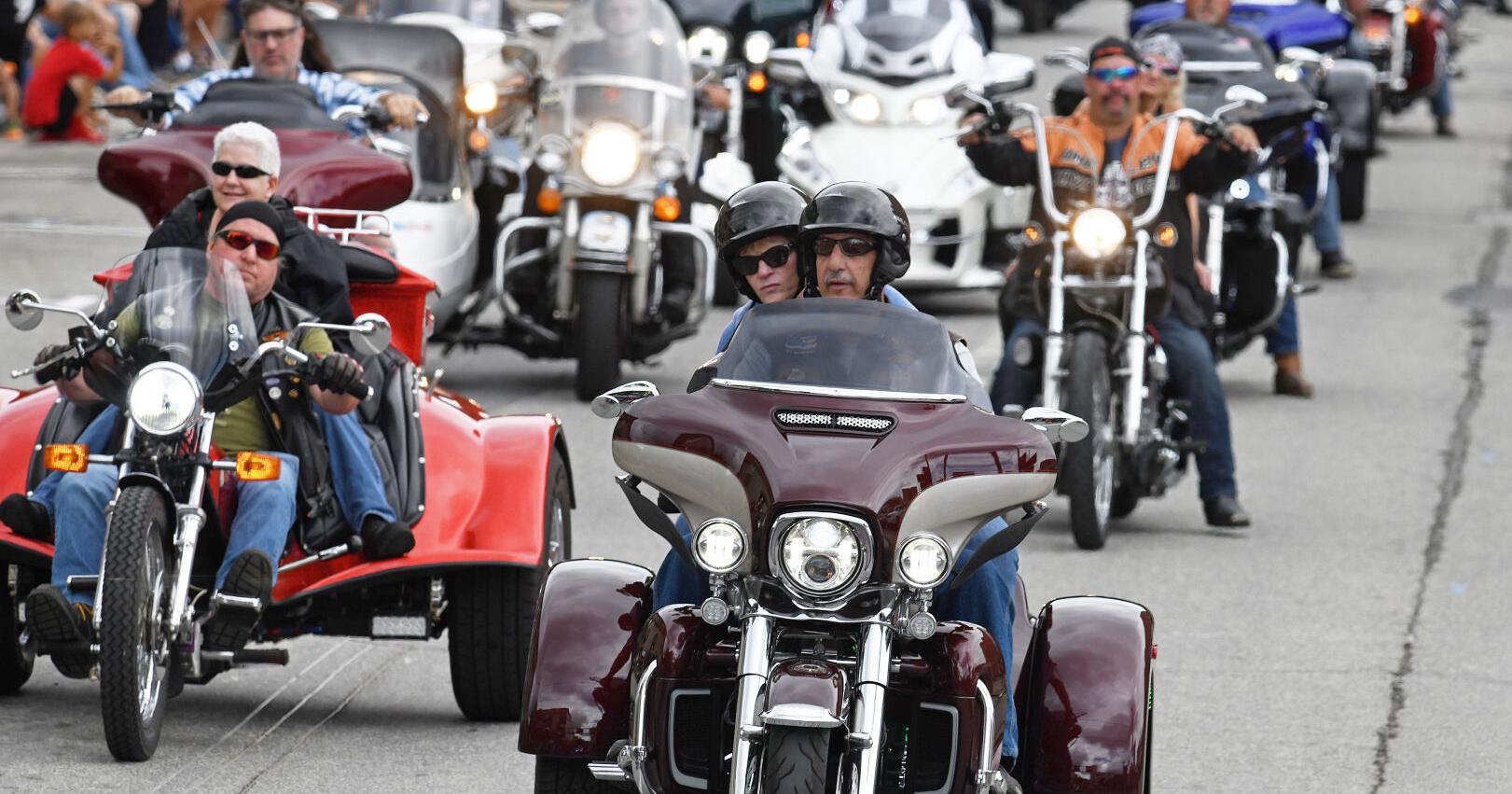 PHOTO GALLERY | Thunder in the Valley | Parade draws motorcycles, crowd as Johnstown 'feels alive' - Vimarsana News