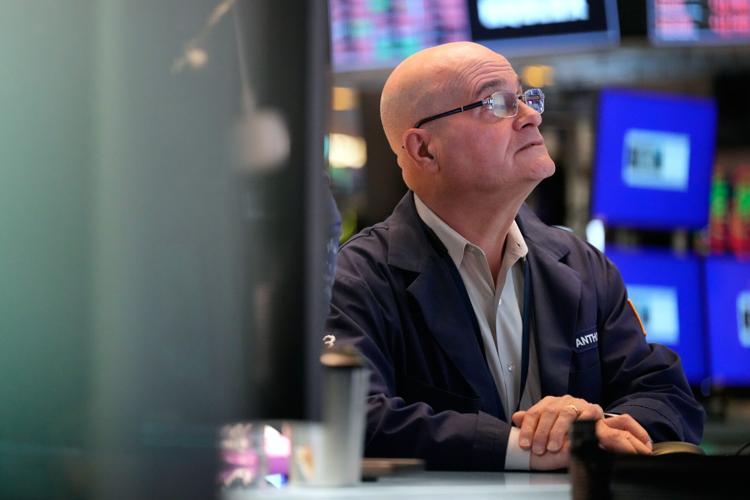 Wall Street Mixed as Iran War Hits Day 5, Oil Stabilizes