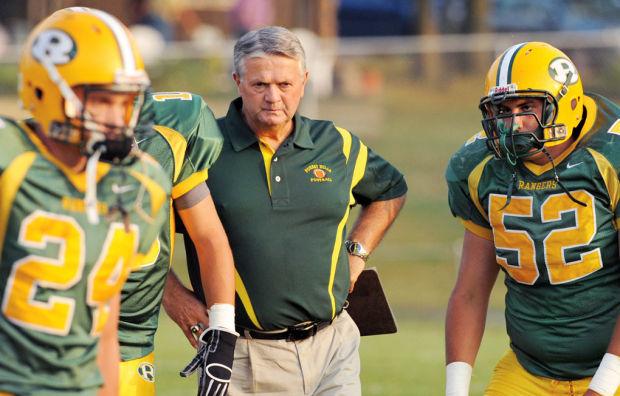 Forest Hills Don Bailey Takes Flight To Receive Lifetime Award