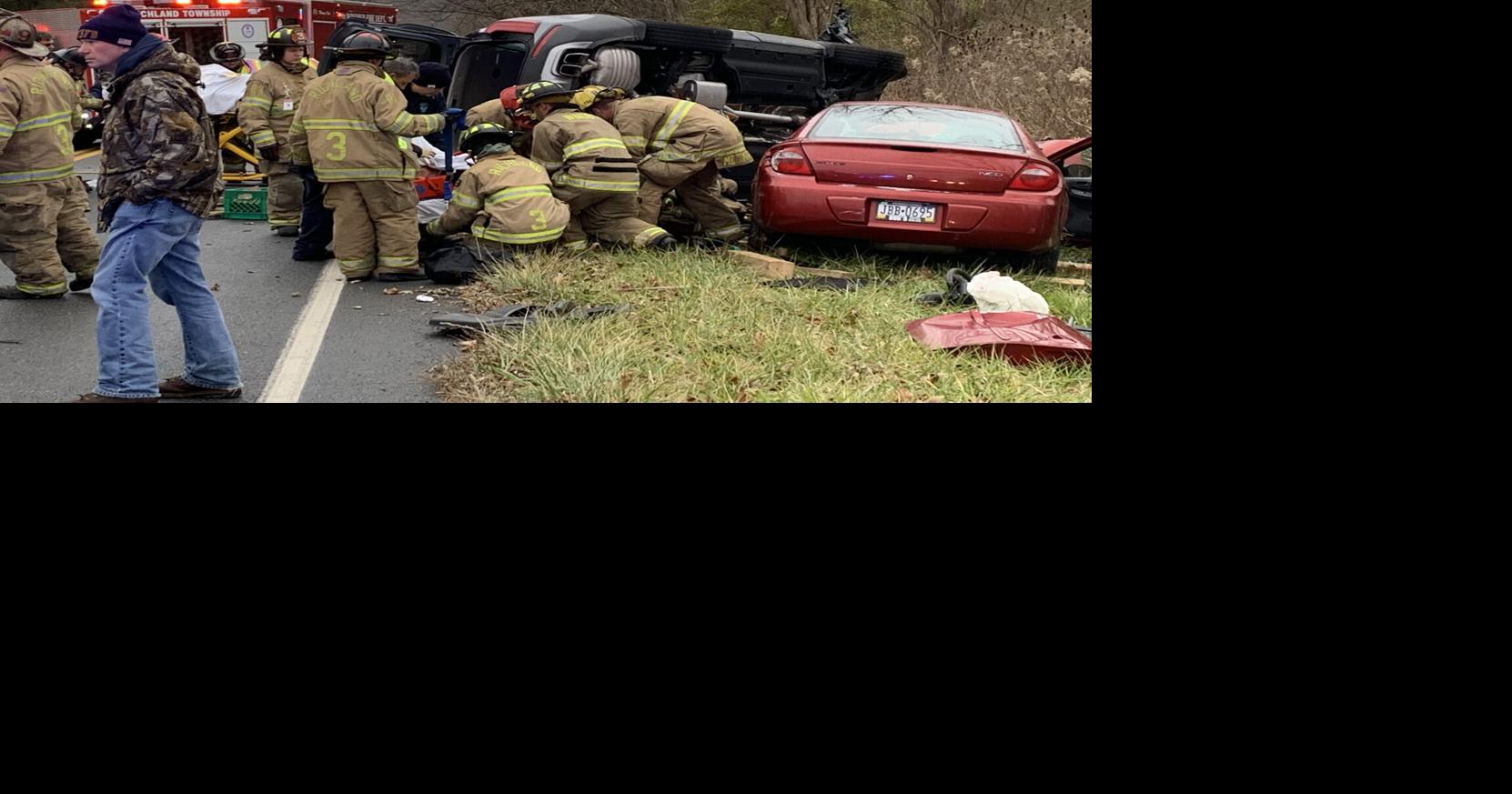 Three injured in Richland crash News