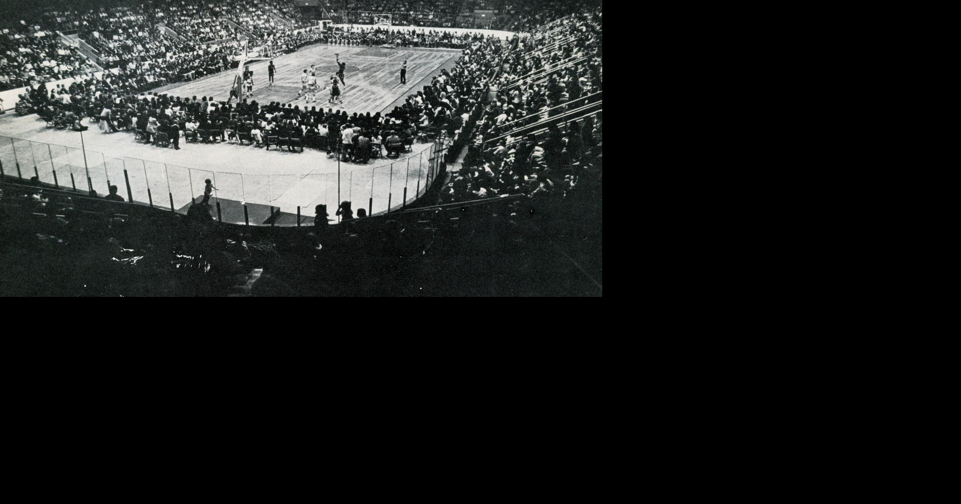 Cambria County War Memorial Arena record basketball crowd