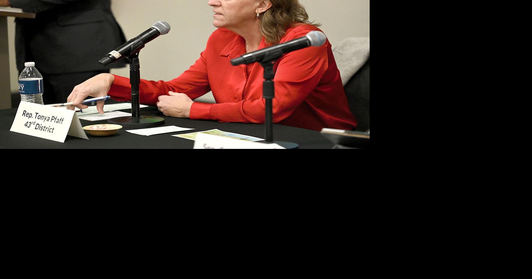 Legislators talk higher ed policy, immigration, homelessness at crackerbarrel