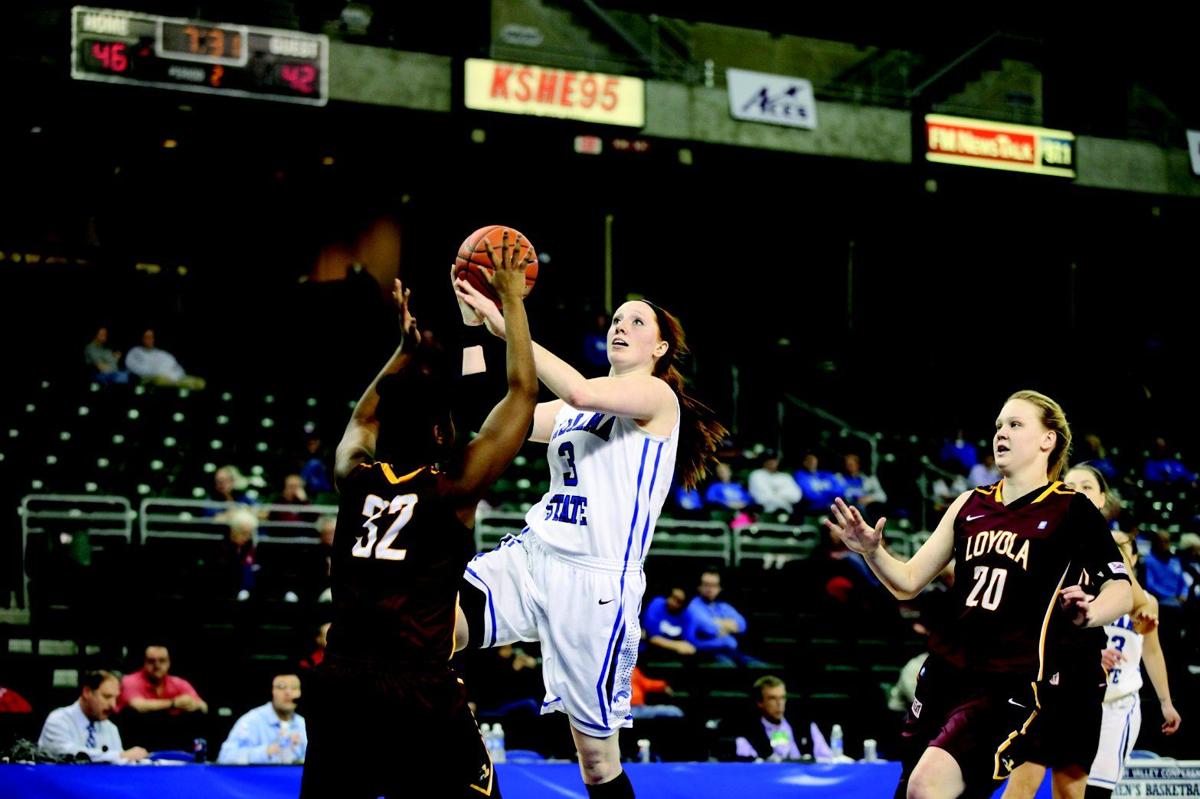 Video Mahan S 17 Rebounds Among Five Best Totals In League