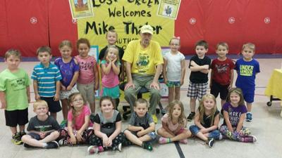 PICTURES: Ryan Howard visits Miller Heights Elementary School