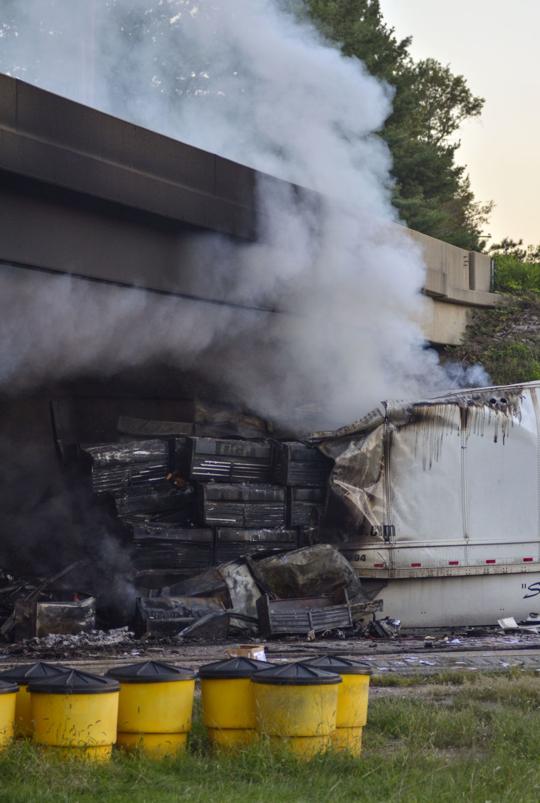 VIDEO Fatal crash closes I70 near West Terre Haute News