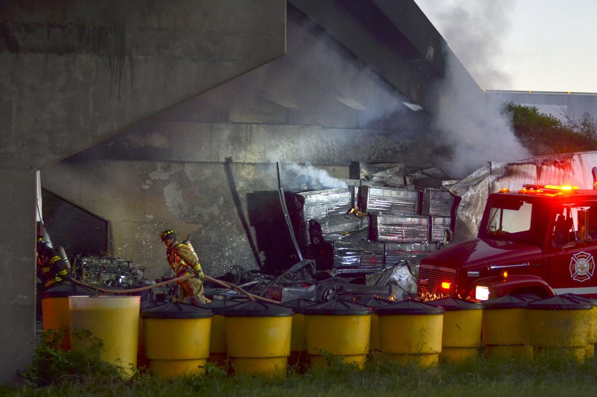 VIDEO Fatal crash closes I70 near West Terre Haute News