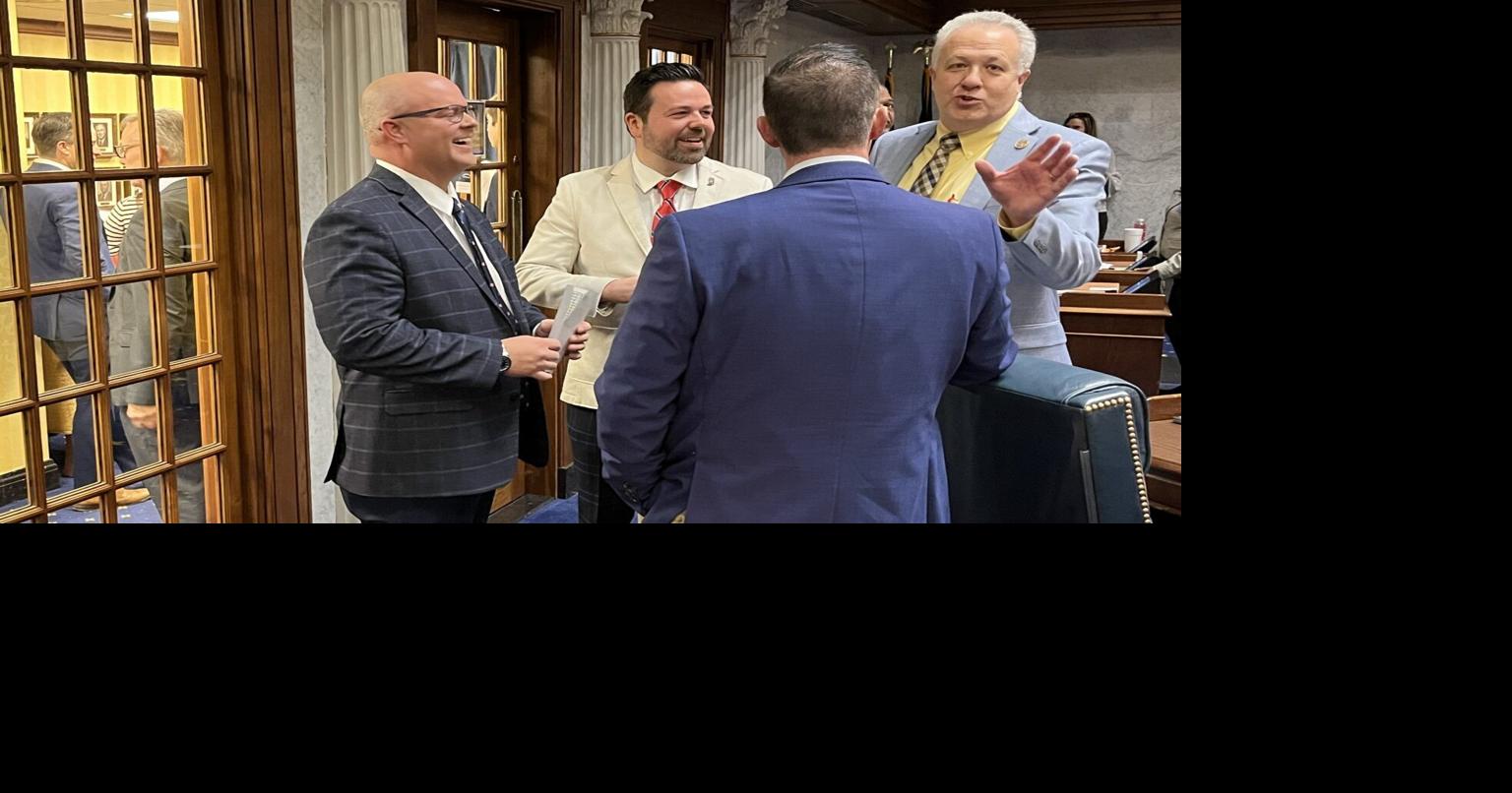New senator takes office for final weeks of Indiana legislative session ...