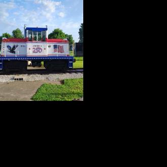 Railroad Museum in Terre Haute unveils 1947 GE 45-ton railroad locomotive
