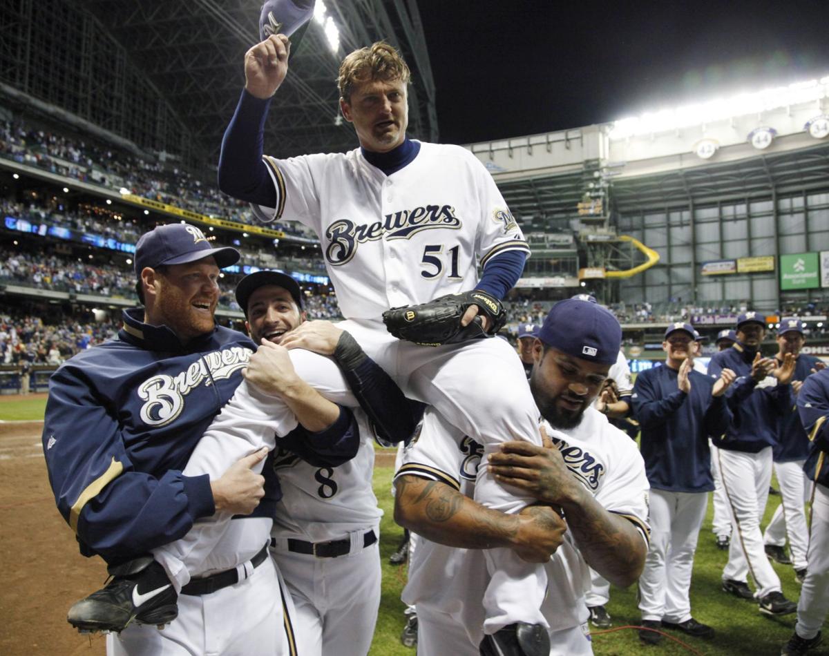 Hoffman gets 600th save, Brewers beat Cards 4-2