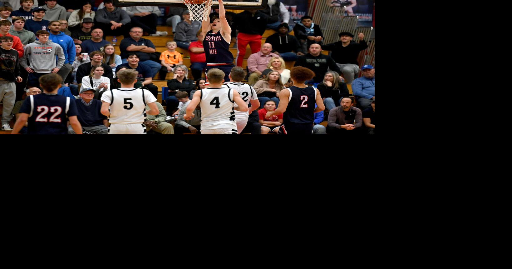 SPT 122723 THN HALLS DUNK