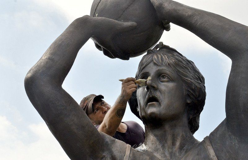 ISU's Larry Bird statue No. 2 on NCAA list Local News