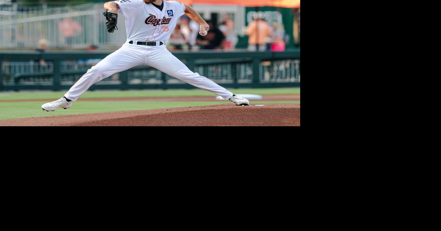 Wabash Valley to the Pros: Scott gets first win for Clingstones
