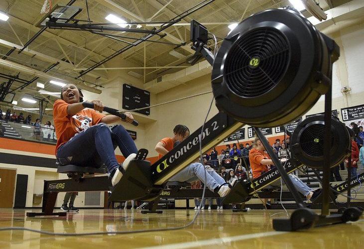 Sarah Scott Middle School gets rowing team