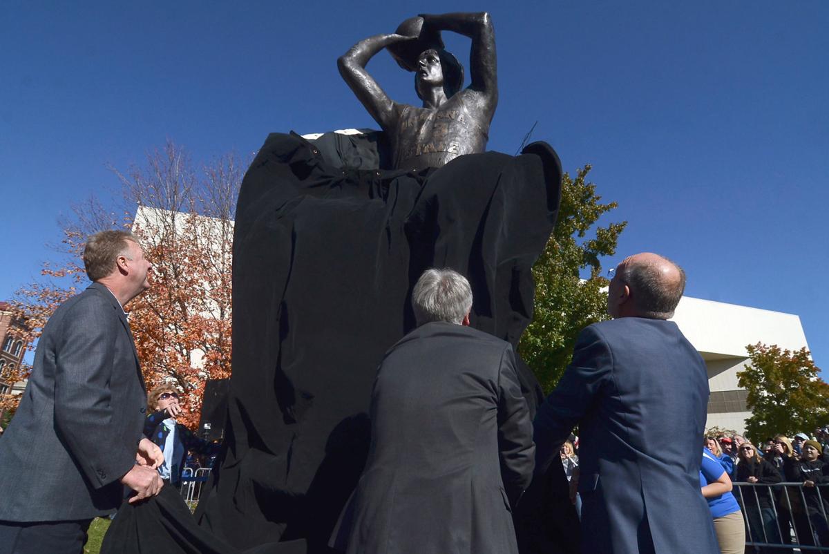 Dedicated Nearly a decade after effort began, Larry Bird’s statue christened in its rightful