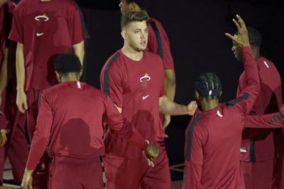 Heat Trade Meyers Leonard To Thunder For Trevor Ariza National Sports Tribstar Com So, it is not surprising that a lot of them were excited to hear that a new update was on the way for the game! heat trade meyers leonard to thunder