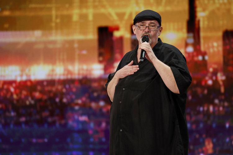 Terre Haute&rsquo;s own singing janitor, Richard Goodall, wins 