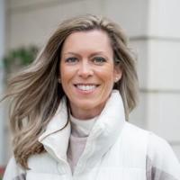 Toni Rutter Indiana Indiana State alumna, faculty member establishes endowed scholarship ...