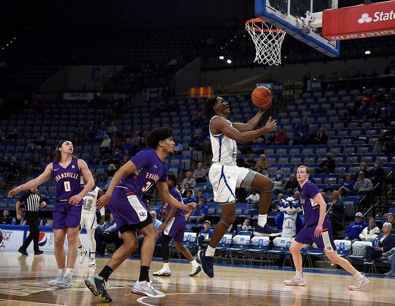 SIU Men's Basketball roster relies on returnees