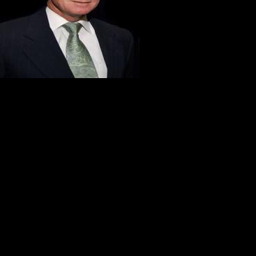 Former Gov. Mitch Daniels returns as Perdue's interim president