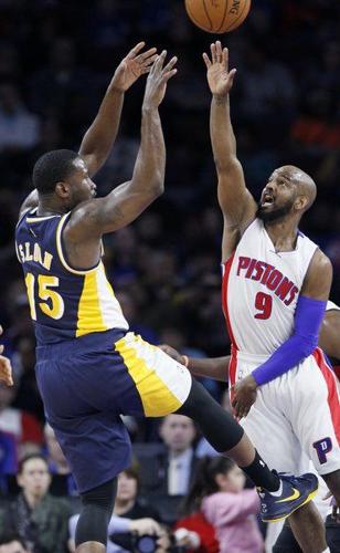 Stuckey helps Pacers beat Pistons 107-103