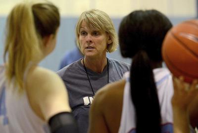 Isu Women Give Kansas A Scare Indiana State Sports Tribstar Com