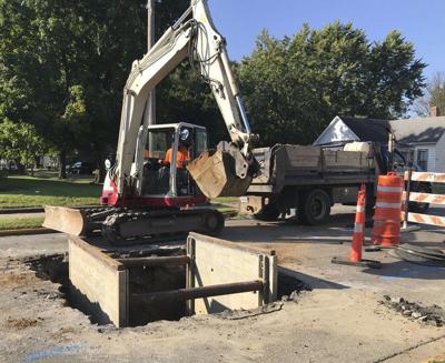 Sinkhole Under Repair At 14 1 2 And Locust In Terre Haute Local News Tribstar Com