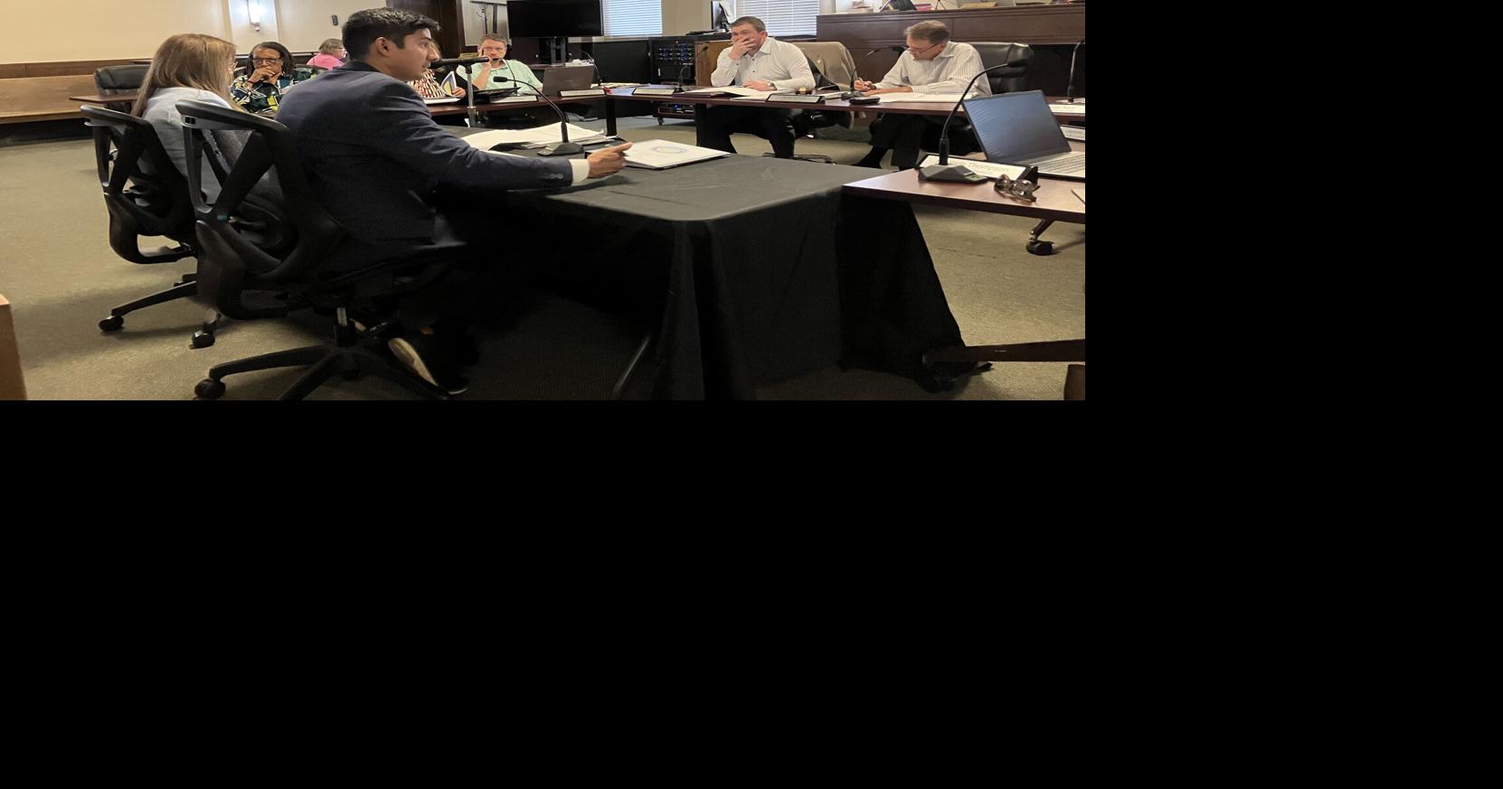 City Council, mayor meet to discuss 2026 budget | Local News | tribstar.com
