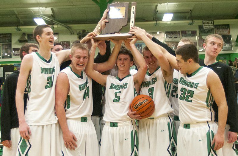 West Vigo wins boys basketball sectional, 2015
