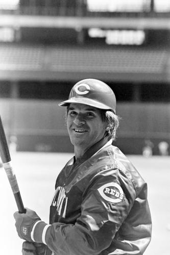 First baseman Dan Driessen of the Cincinnati Reds bats against the News  Photo - Getty Images