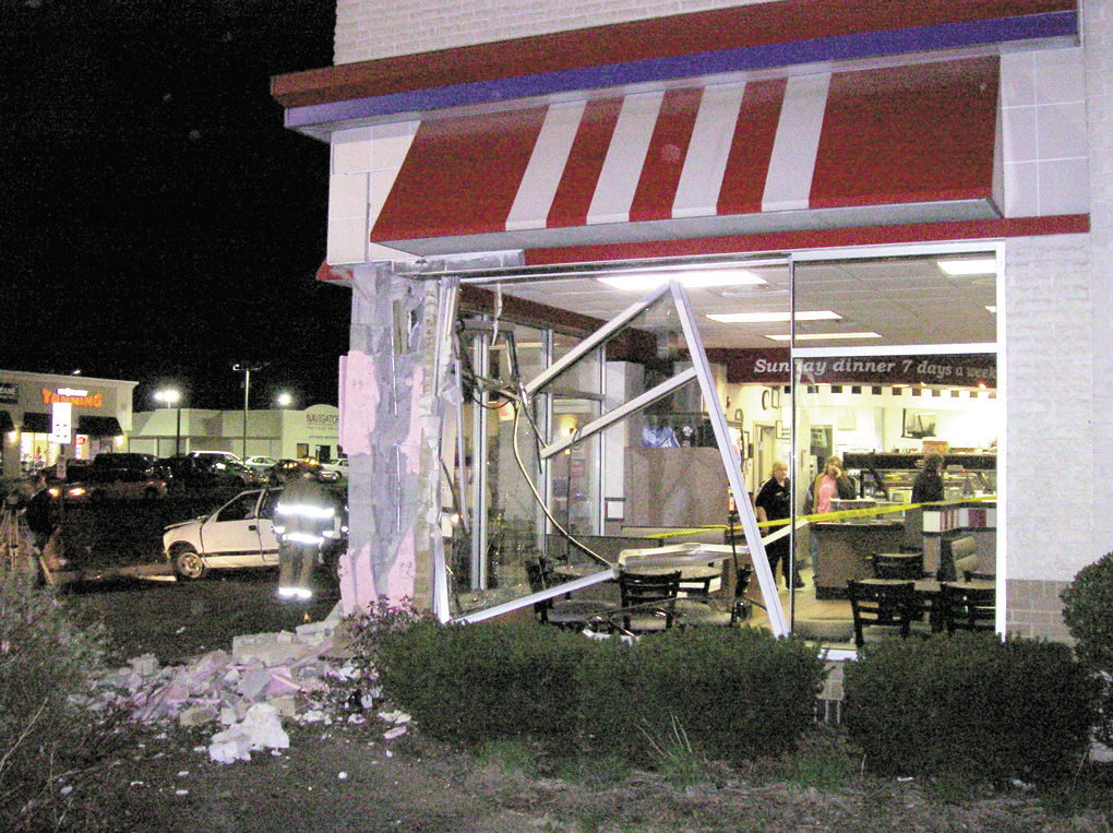 High-speed chase ends in crash into KFC restaurant | Local News