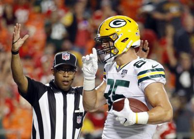 Tonyan Survives Cuts With Packers Etling Doesn T Make New England Roster Sports Tribstar Com