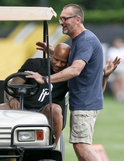 With heavy hearts, we announce the death of tunch ilkin (mcmurray, pennsylvania), who passed away on september 4, 2021 at the age of 63. Tunch Ilkin Family : Longtime Steelers Broadcaster Isu Grad Tunch Ilkin Retiring To Fight Als Sports Tribstar Com
