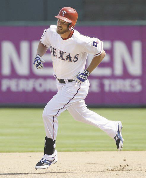 Ex-ISU baseball player Ryan Strausborger hits MLB HR, 2015