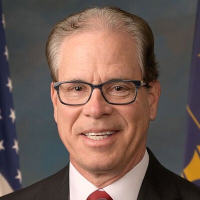 Top GOP governor candidates haul in donations - Vimarsana News