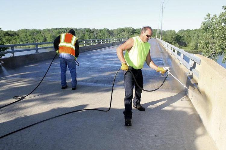 Concrete improvement: Soy-based sealant seen as ...