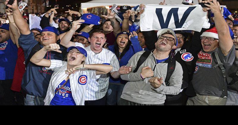 Bill Murray's superstitions, paying it forward, and the Chicago Cubs (9  Photos) 