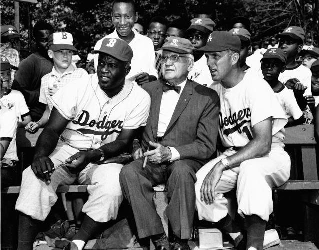 First person: Dodgers' Carl Erskine remembers Jackie Robinson