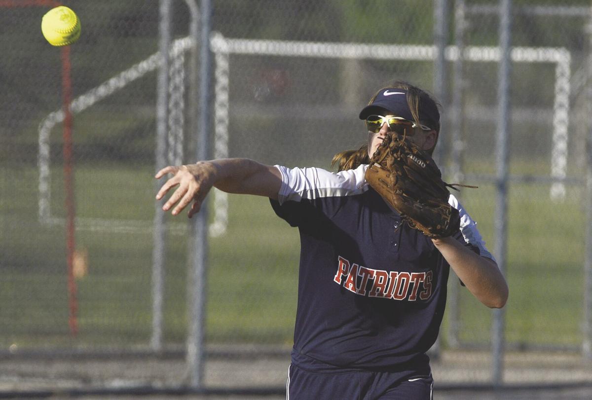 VL 052621 SB THN GILBERT THROW