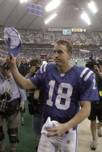 Broncos-Colts game: Peyton Manning gets taste of the new Indianapolis Colts  in loss 