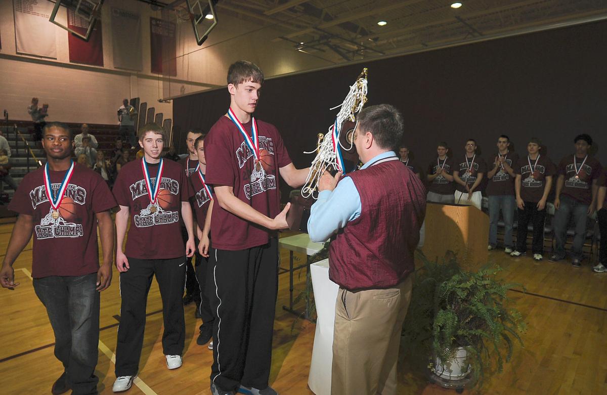 Robinson basketball state trophy presentation, 2010