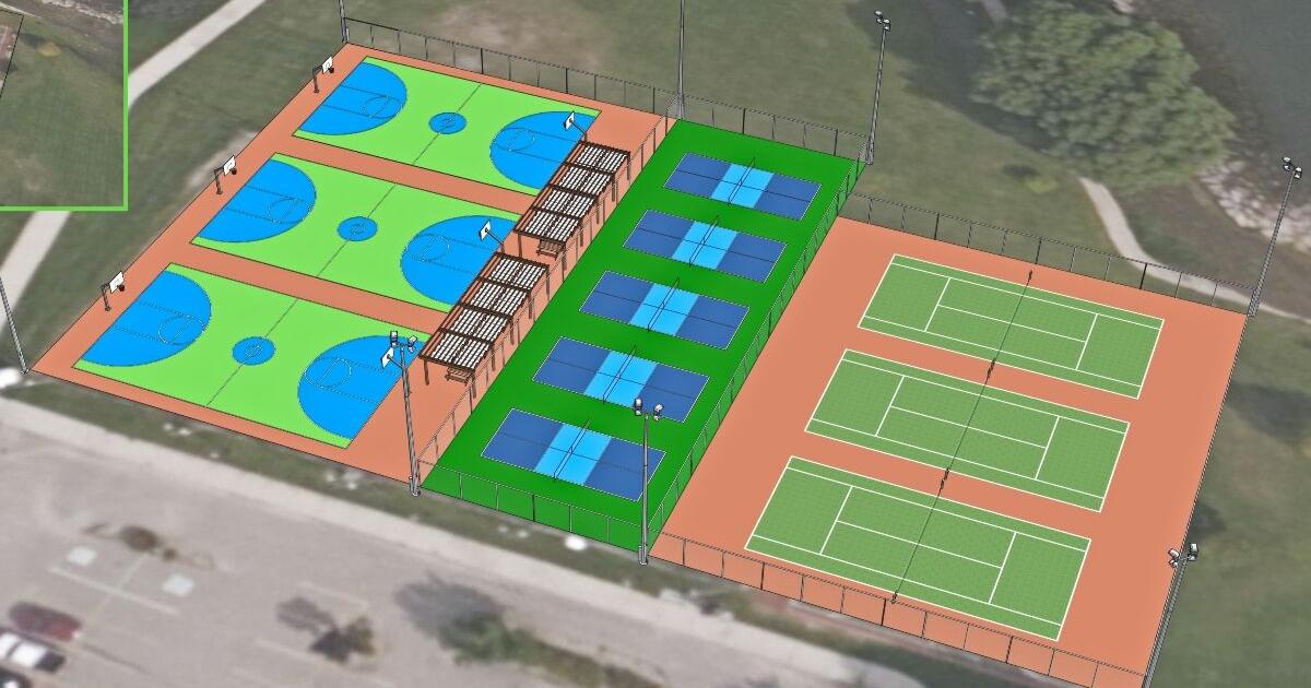 Crews begin putting down surfaces on new Bay View Park courts | News ...