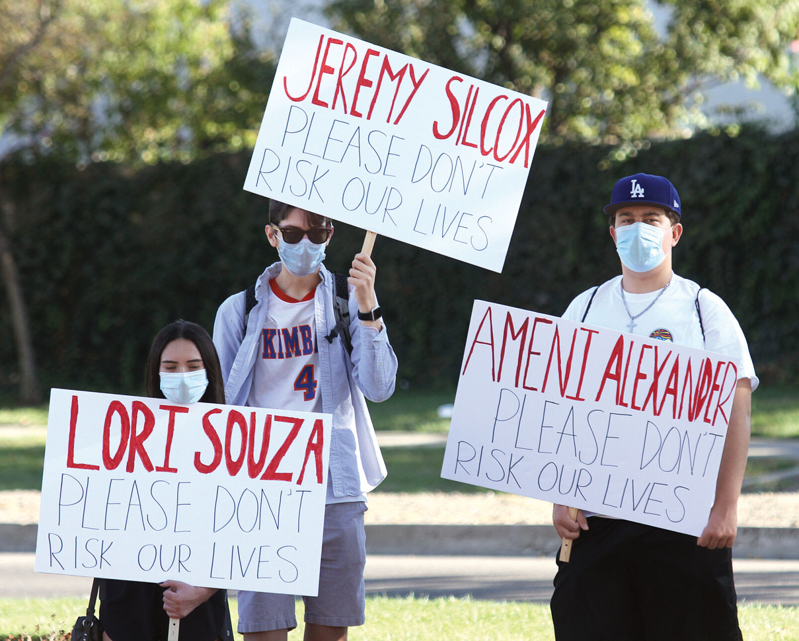 Protesters Picket At TUSD Offices Amid Reopening Backlash | Tracy Press ...